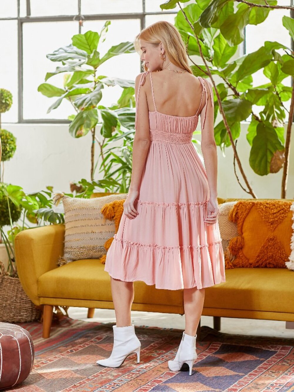 Pink‎ Midi Tiered Dress With Tie Shoulder Straps - Picture 3 of 6